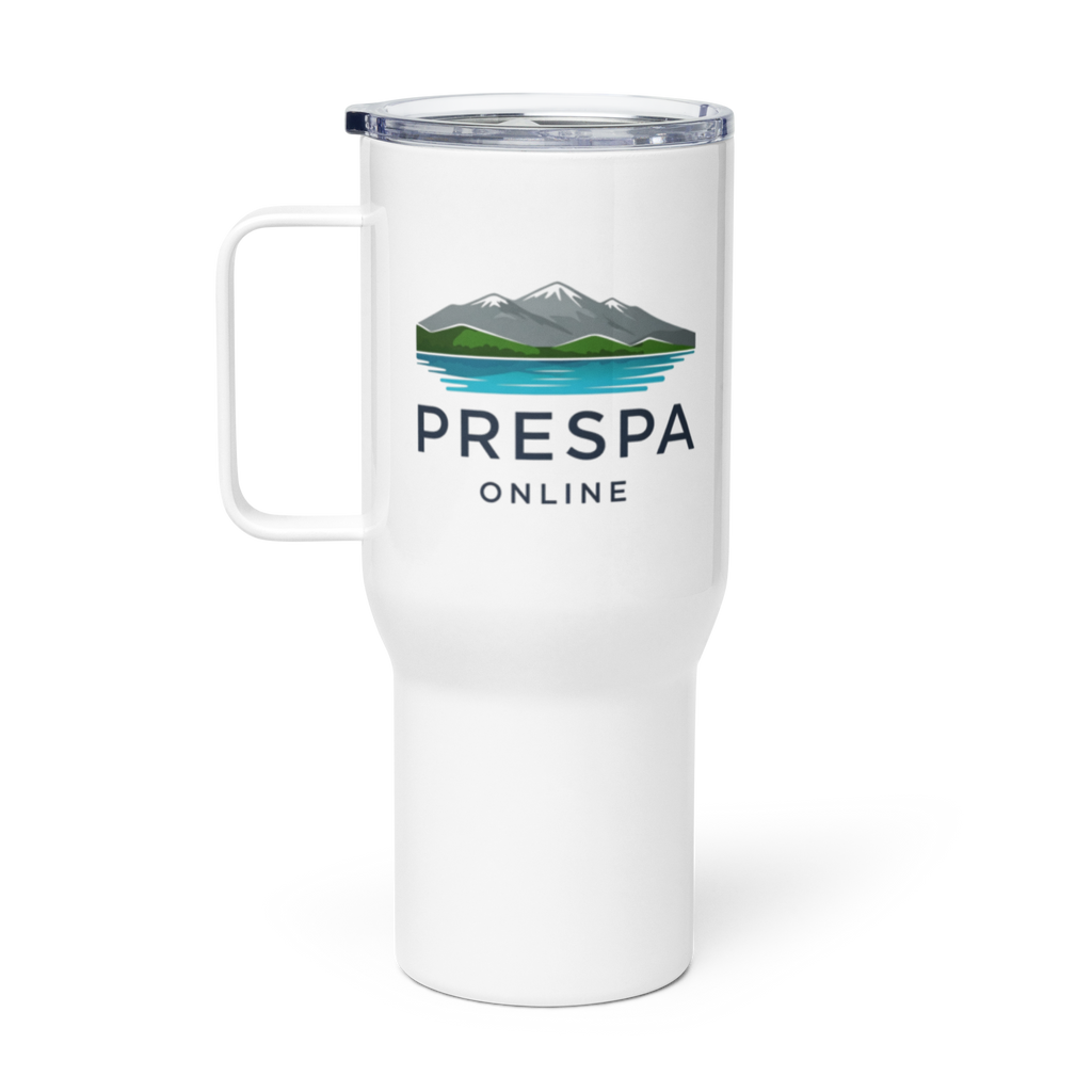 Travel mug with a handle